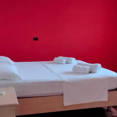 Appartamento Tahiri *